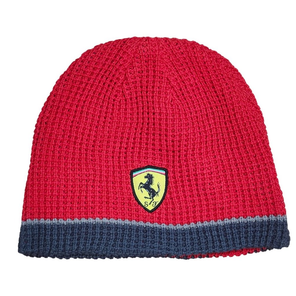 Scuderia Ferrari Reversible Red Gray Knit Beanie Hat SF Shield Logo Stripe Trim